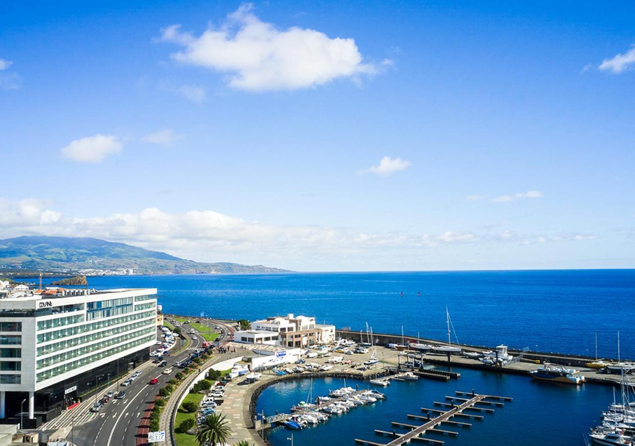 Octant Ponta Delgada Hotel Екстериор снимка The marina of Madeira